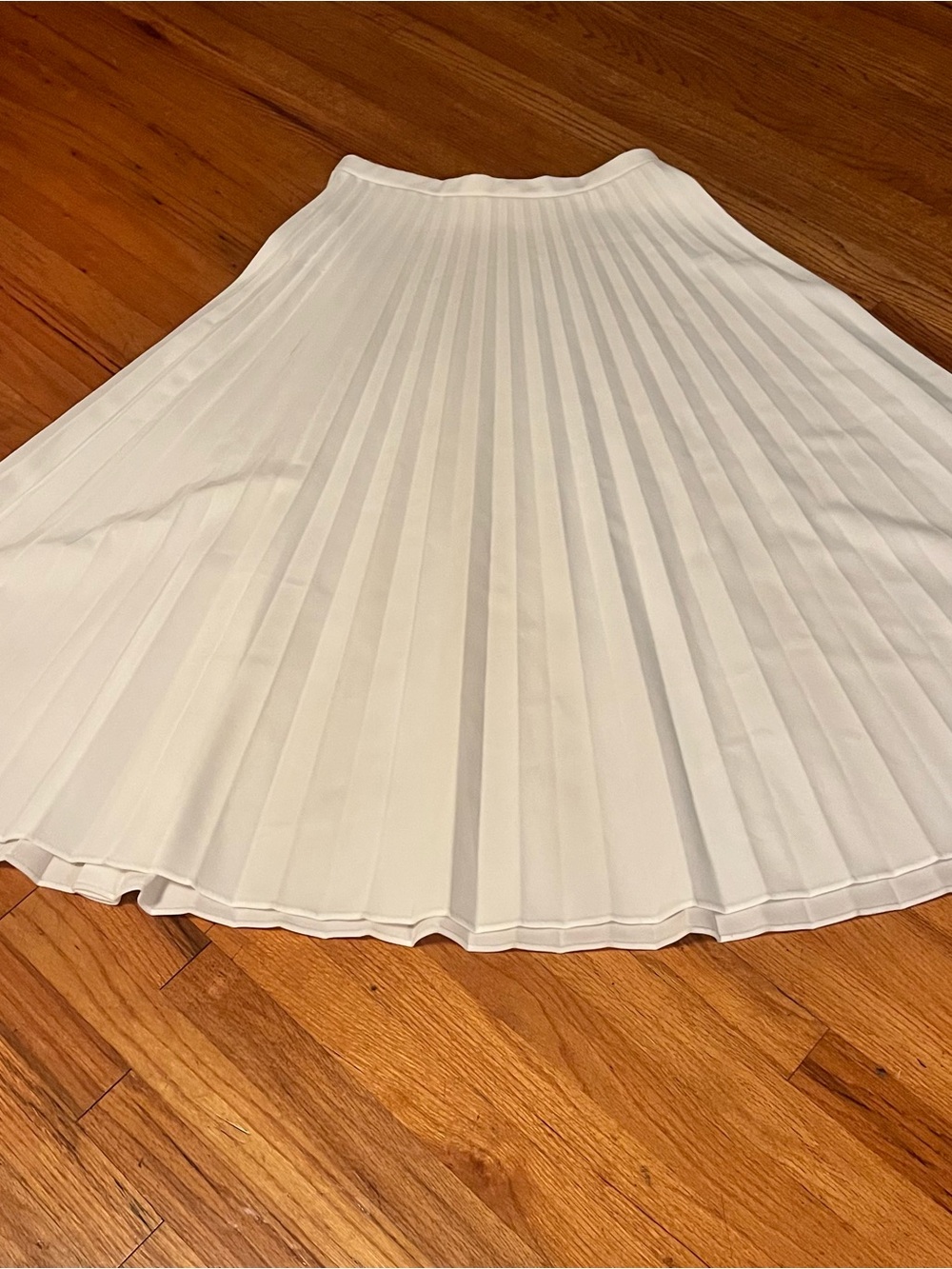 Vintage White Pleated Maxi Skirt